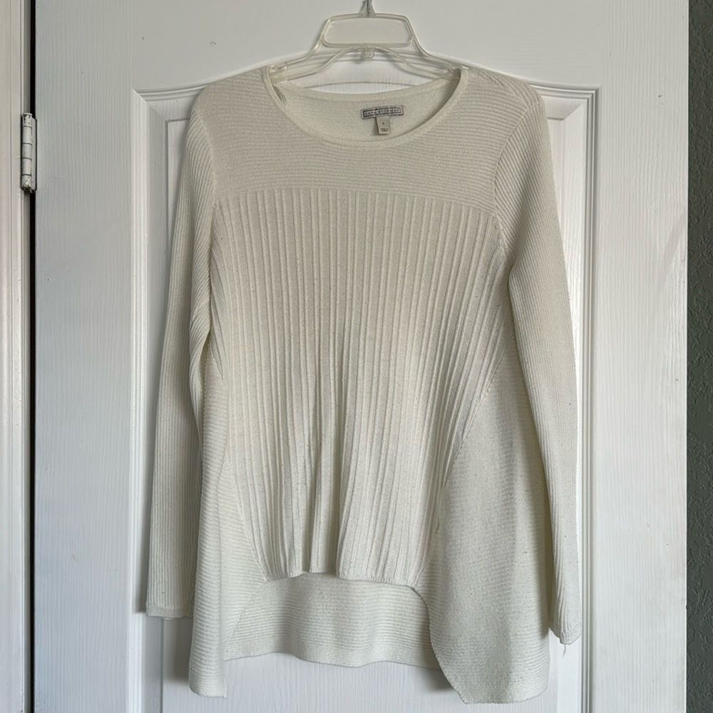 Dana Buchman, white, L.